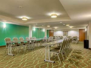 Holiday Inn Express & Suites Carlsbad Beach, Carlsbad