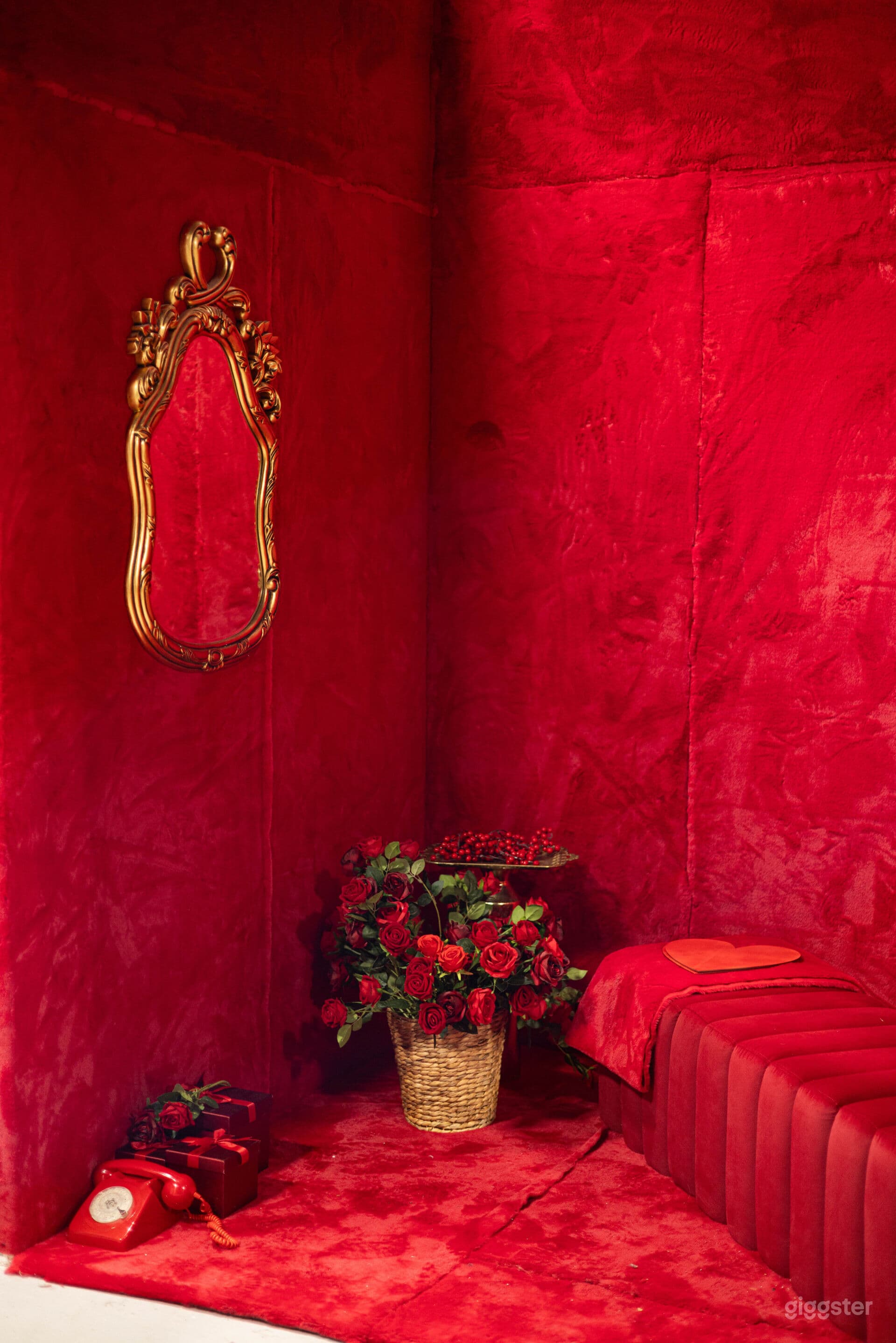 Photography Studio with Cyclorama Wall