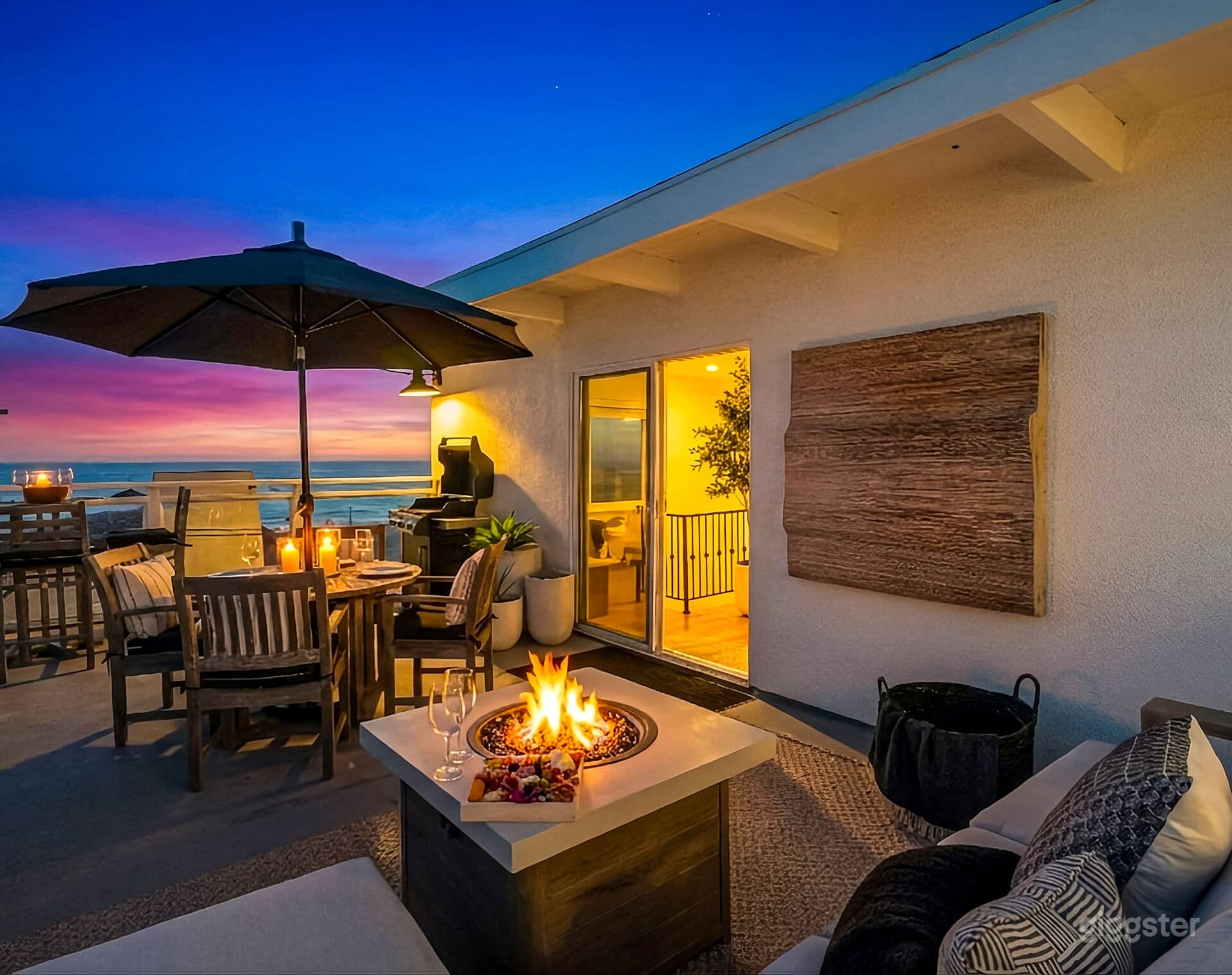Luxury Manhattan Beach Villa w Ocean-View Rooftop Deck