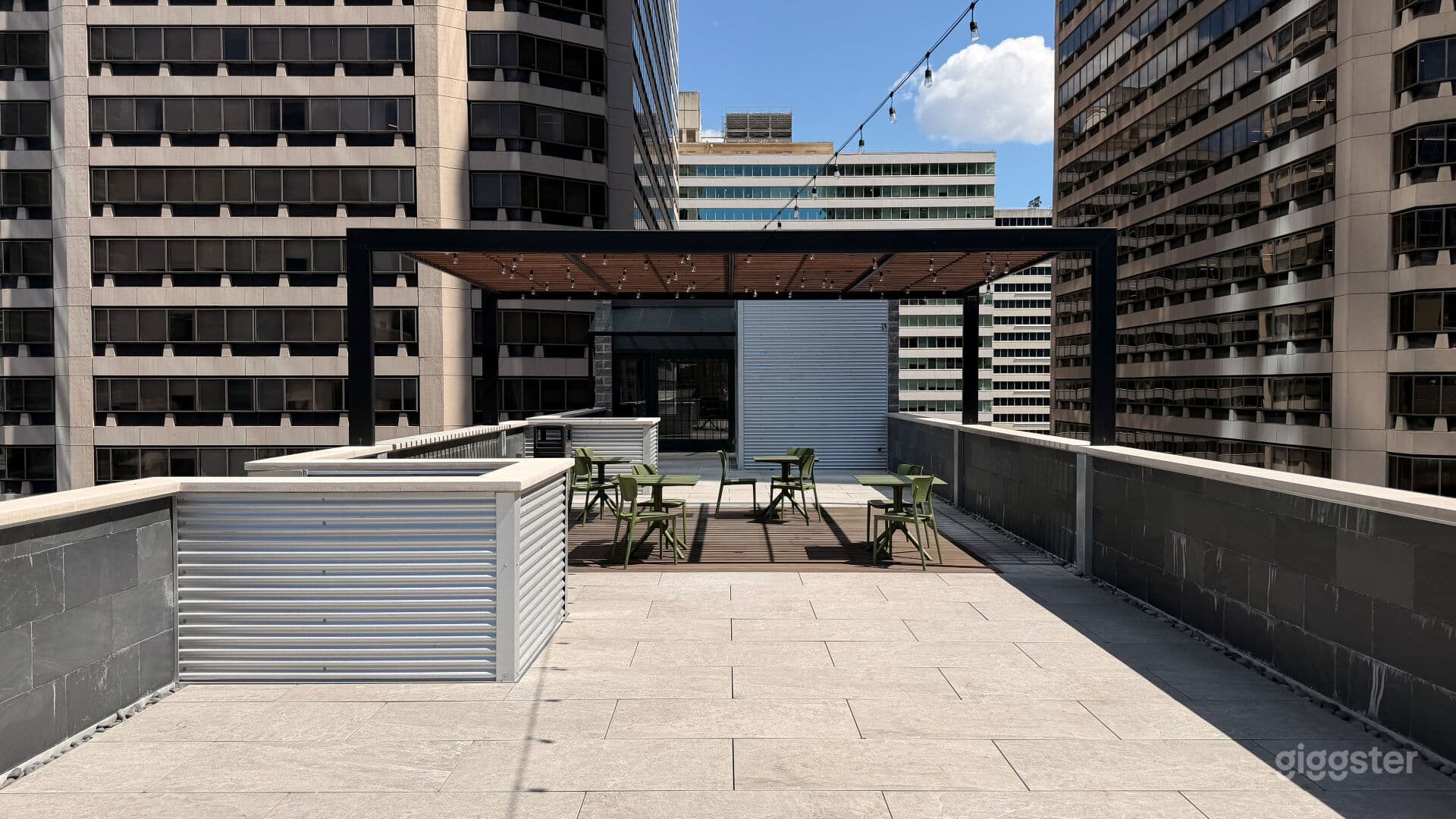 Rooftop Deck | The Perfect Sunset View Experience, Philadelphia