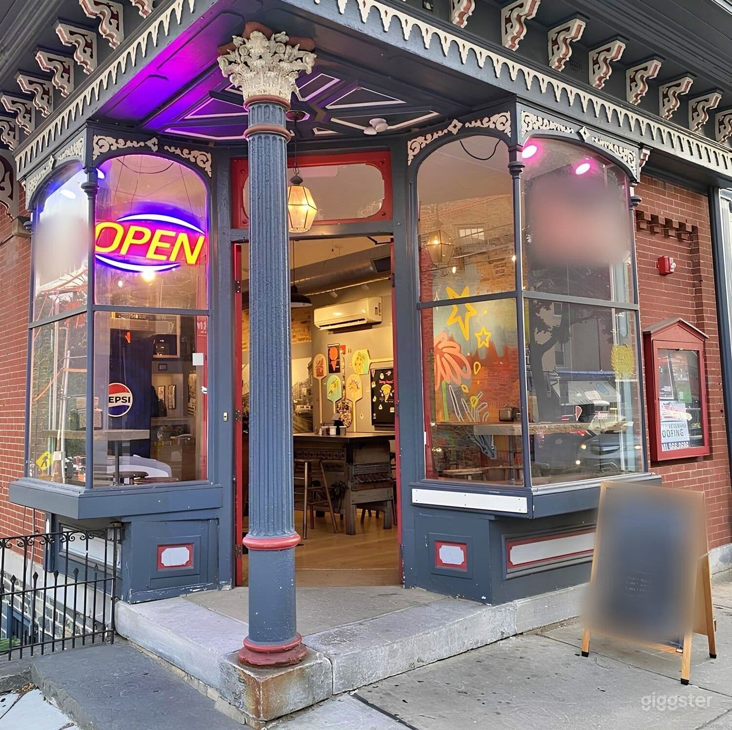 Charming Urban Pizza Parlor, Philadelphia