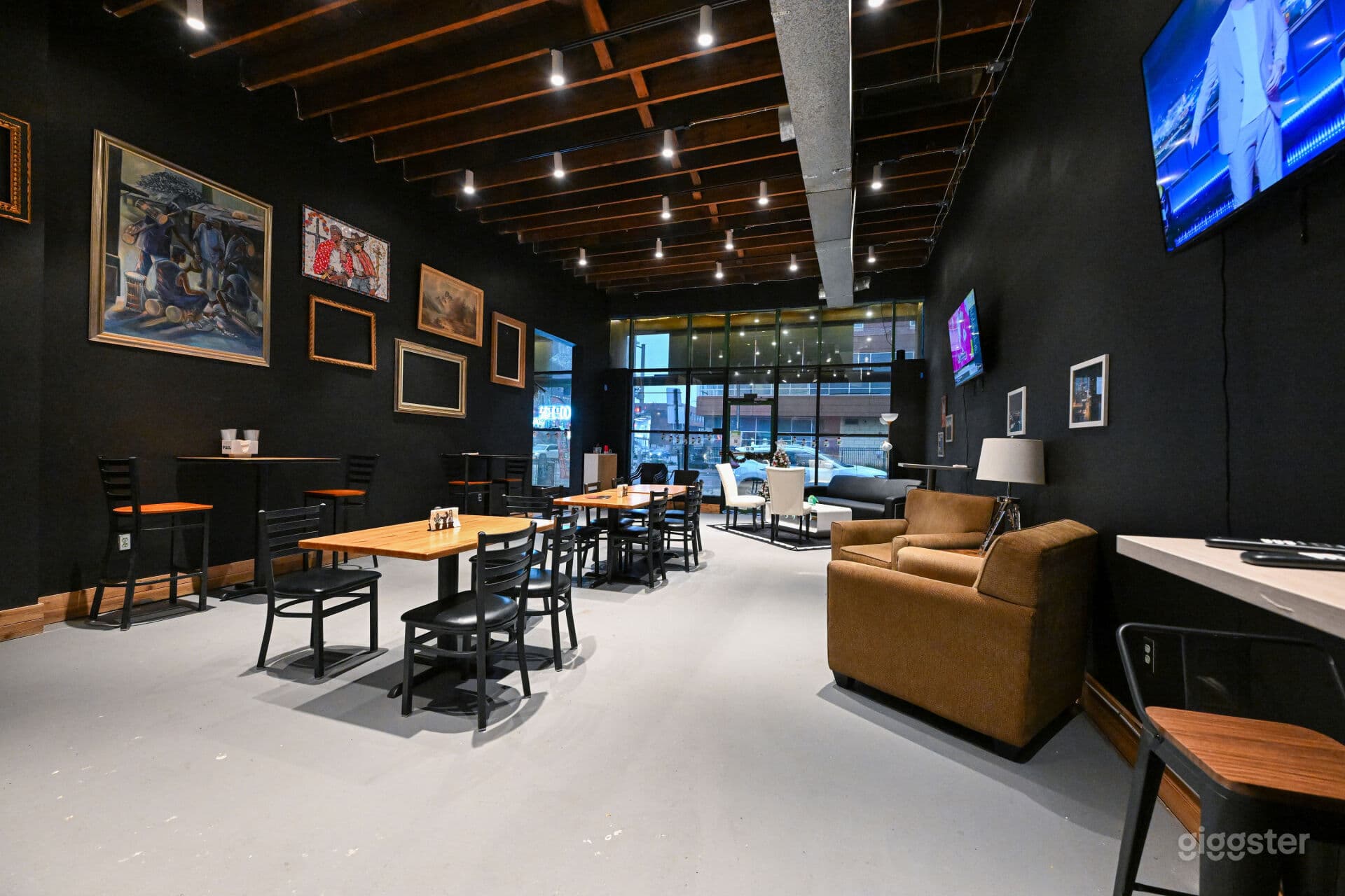 Event Space / Lounge with Bar & TVs, Kansas City